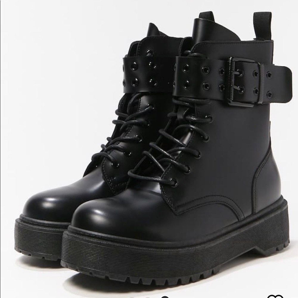 Black combat/hiker boots from Forever 21